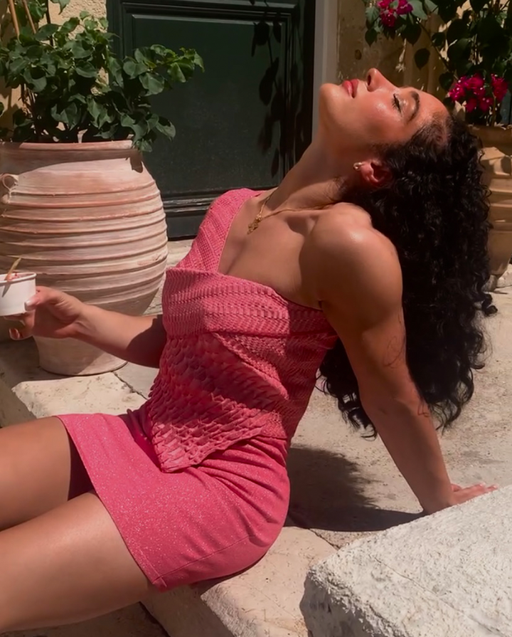 SCULPTED ONE SHOULDER TOP  - PETAL PINK